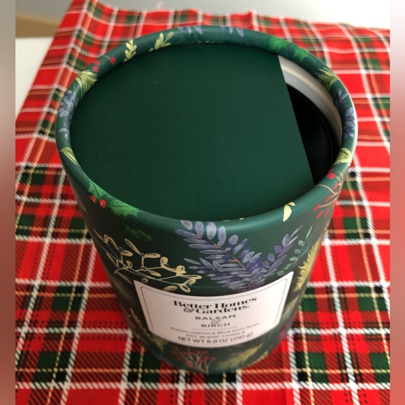 NEW Better Homes and Gardens Winter Balsam & Birch Soy Candle - Picture 5 of 7